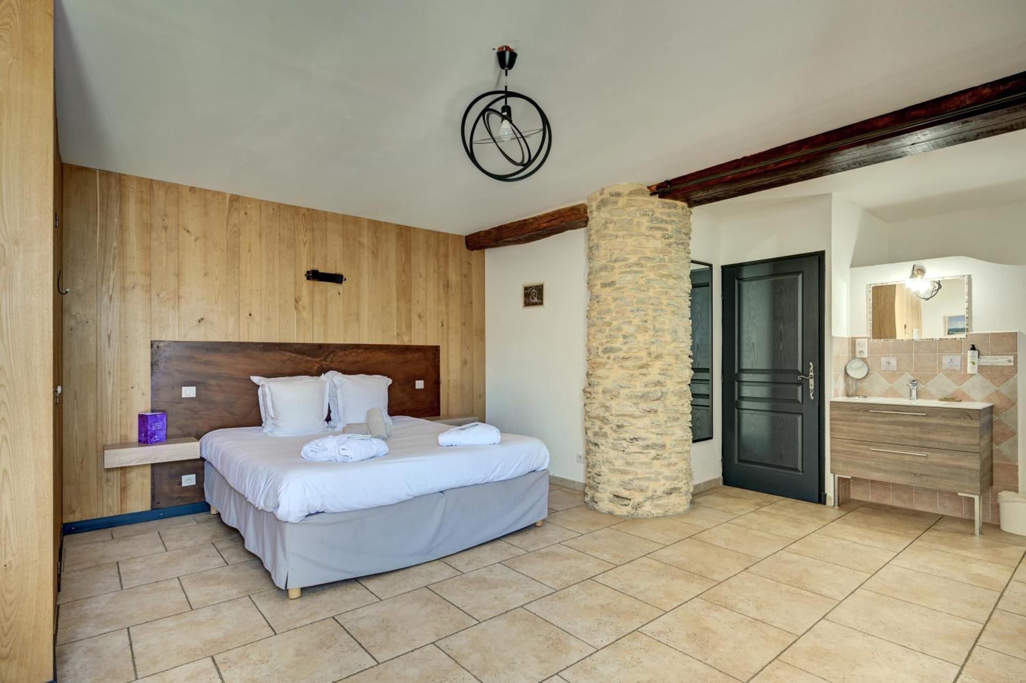 Hotel Clos Saint-michel &